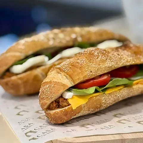 سندويتش تونة